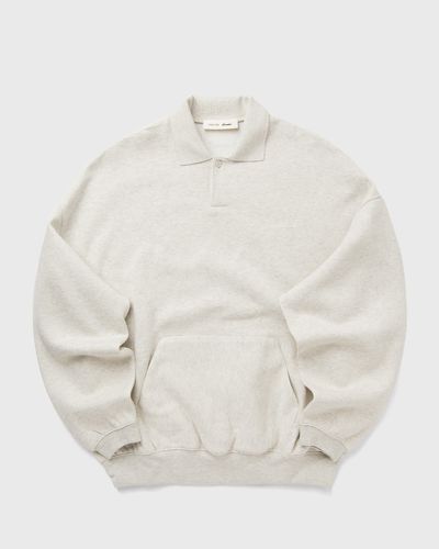 Fear of God Essentials SIGNATURE 90'S POLO SWEAT, beige