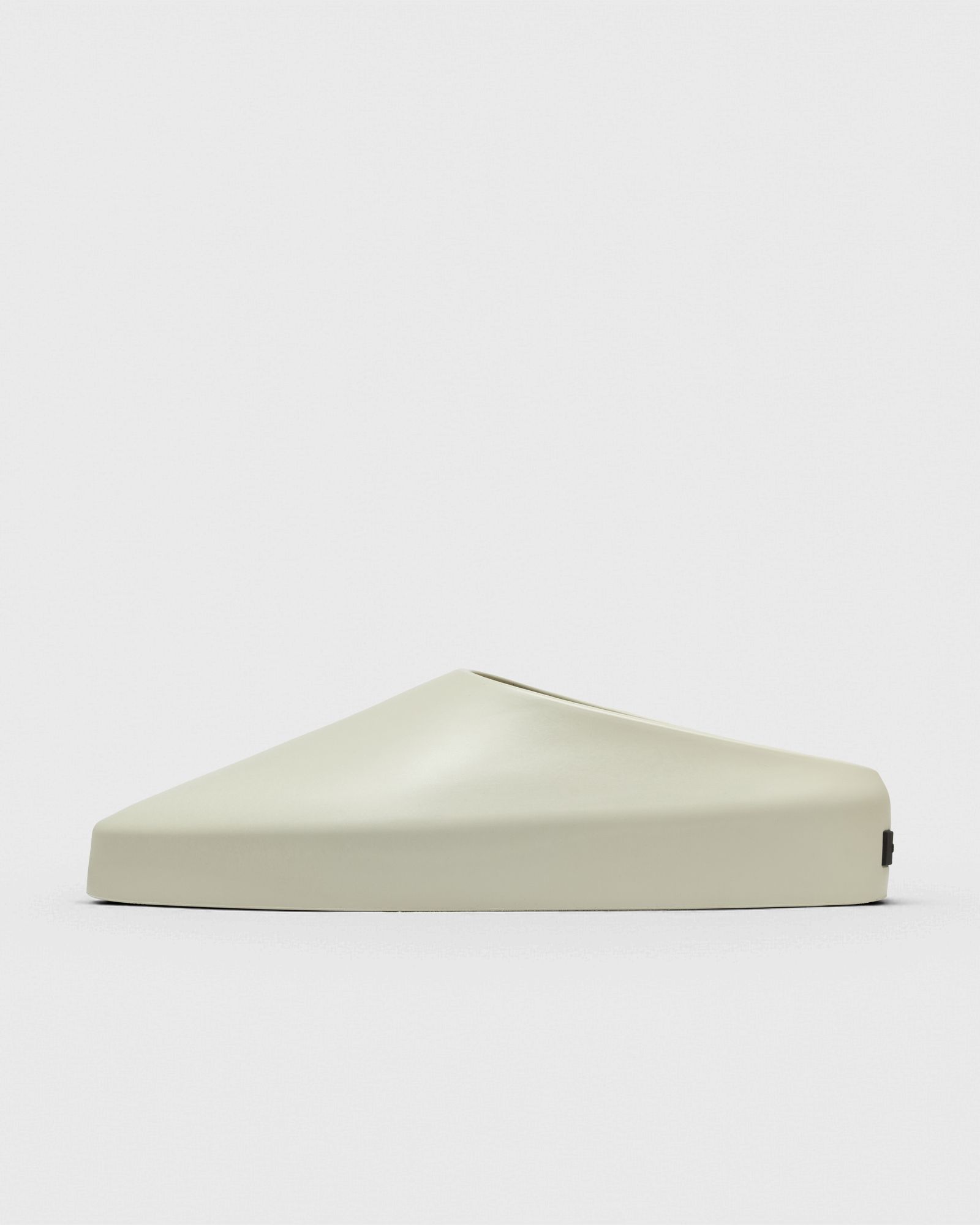 Fear of God The California 2.0, white