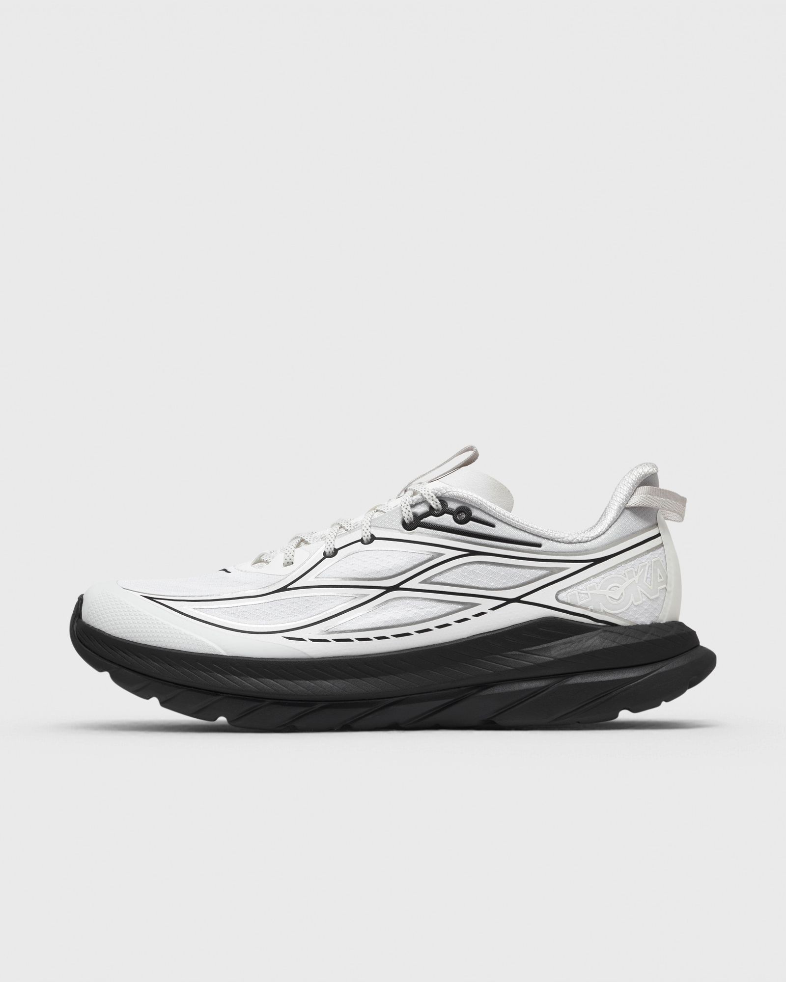 Hoka MACH REMASTERED