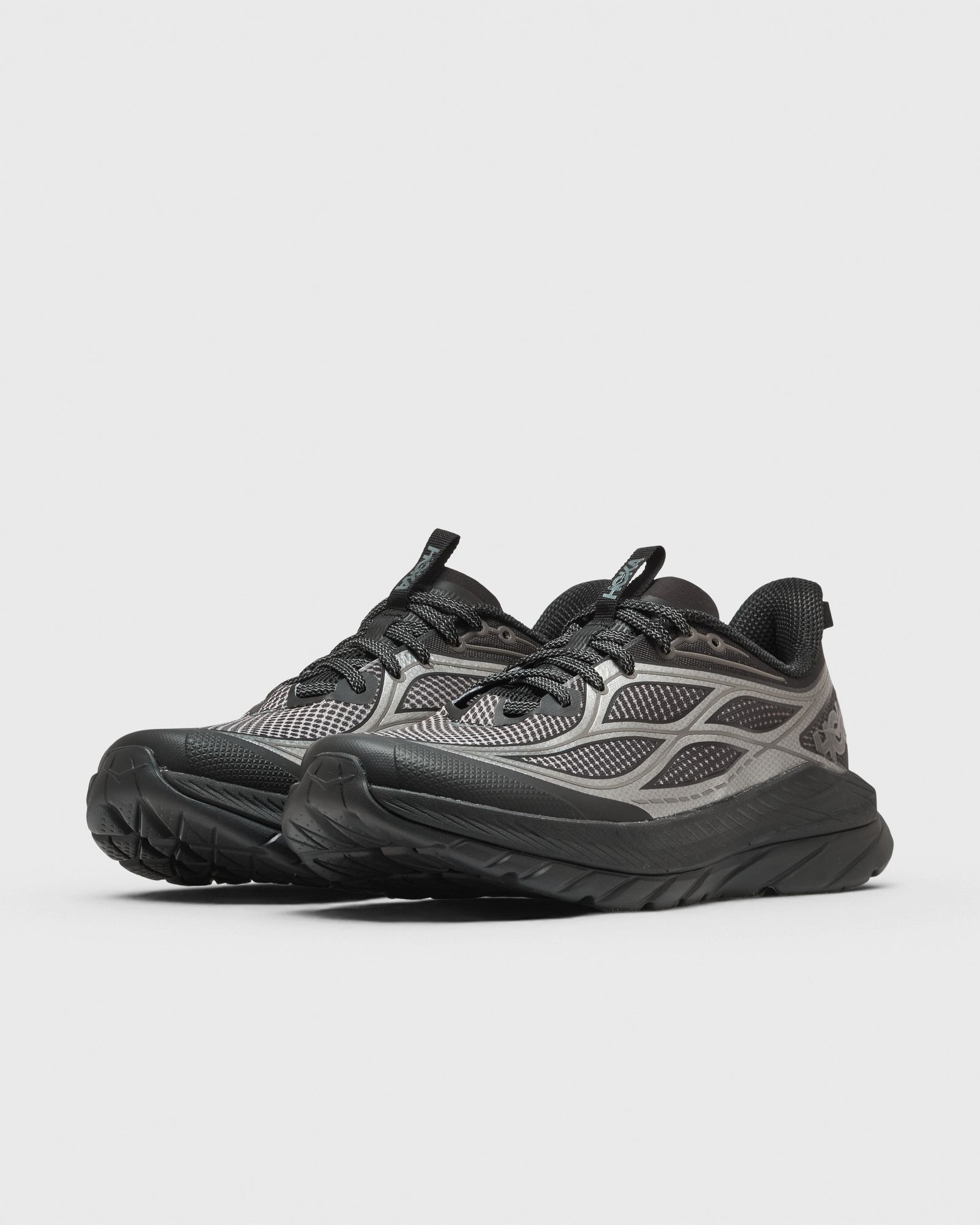 HOKA Mach black