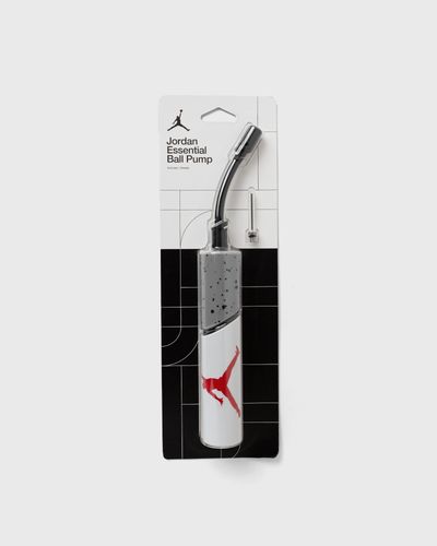 Jordan Essential Ball Pump Intl, white
