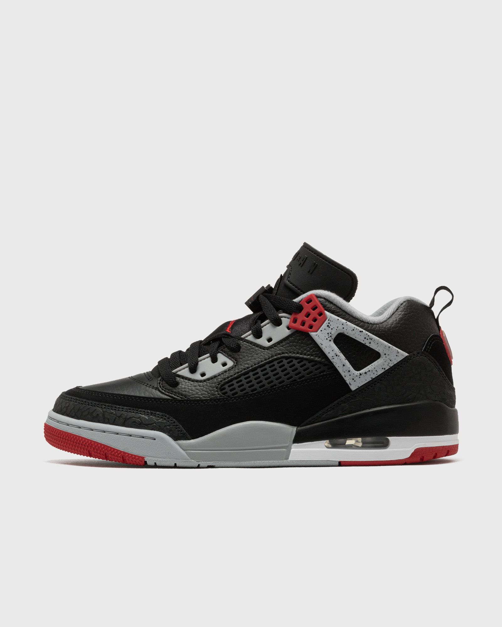 Jordan Spizike Low “Black Cement”: Geschichte stampft in die Stadt (4)