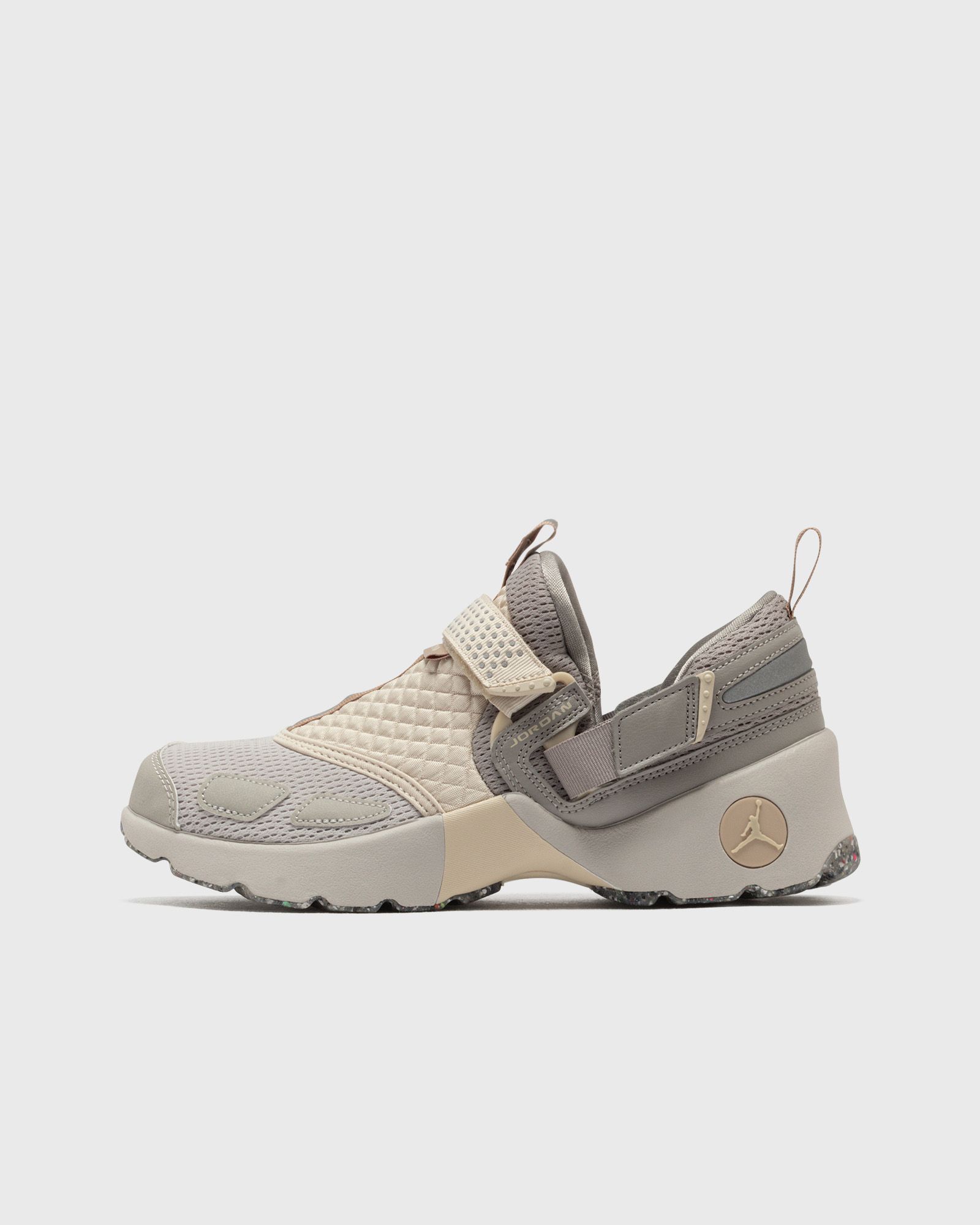 Jordan WMNS TRUNNER LX - MTR, grey