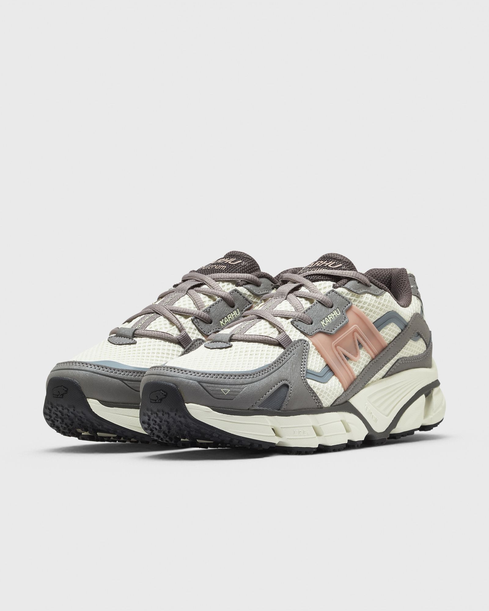 Karhu SUPER FULCRUM grey|white