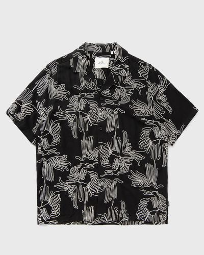 Les Deux Liam AOE Flower SS Shirt, black