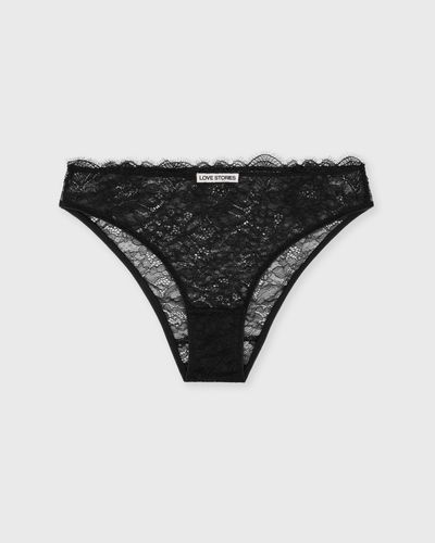 love stories Kylie, black