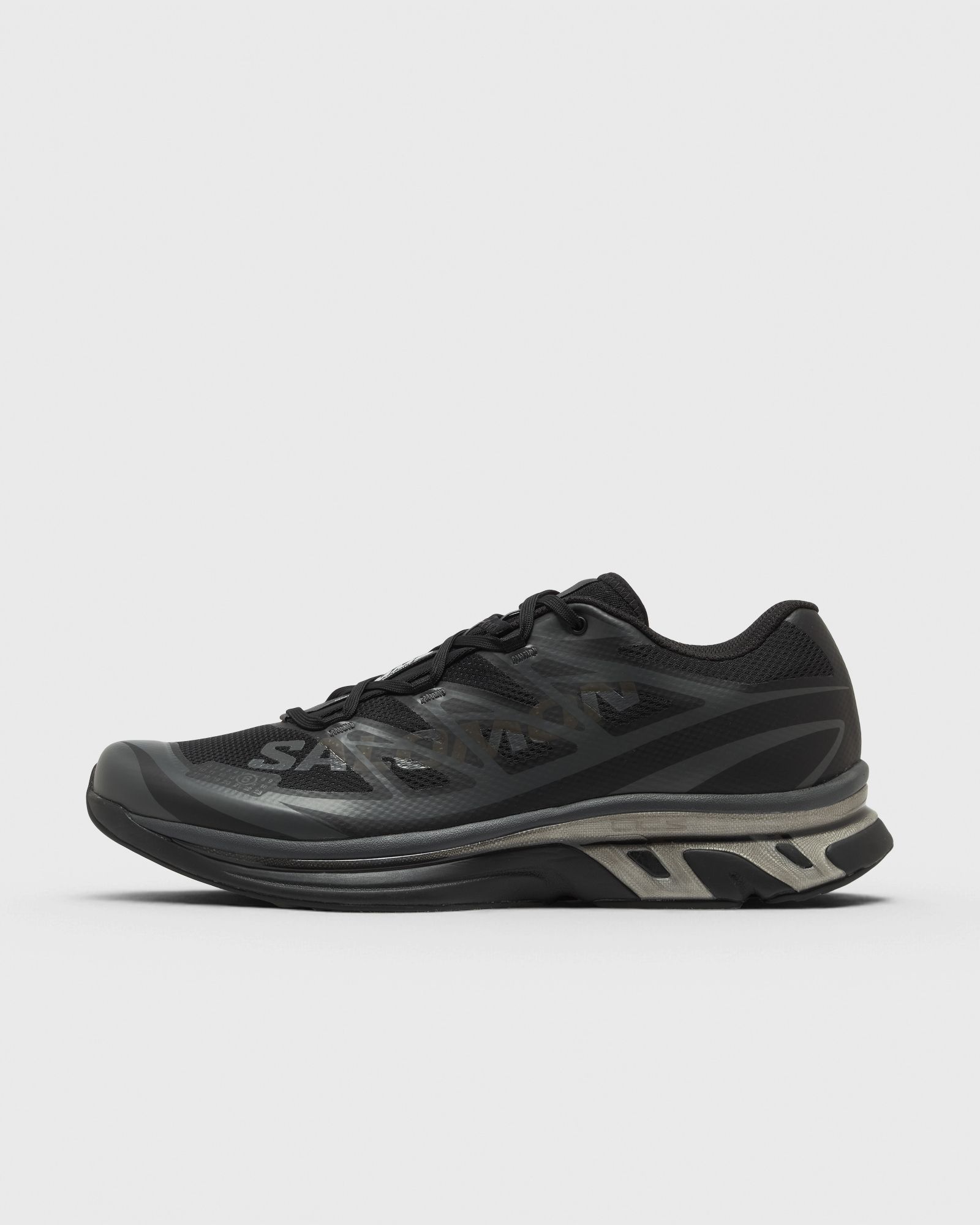 Maison Margiela MM6 XT MM6 / SALOMON, black