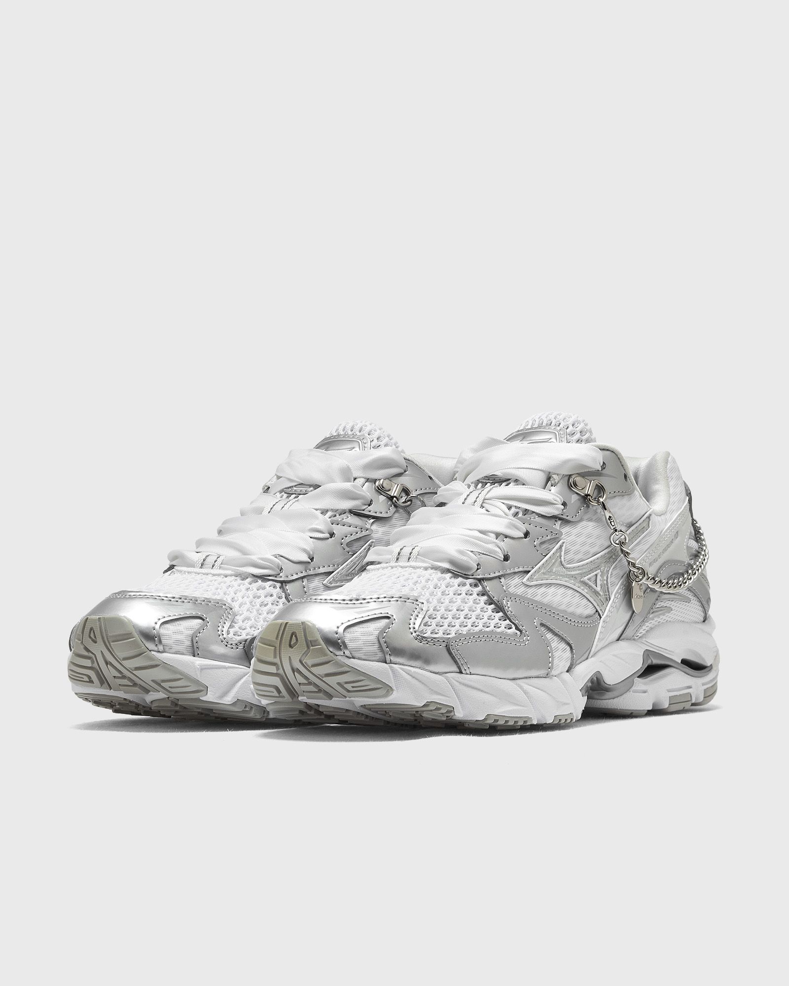 Mizuno Wave Rider silver