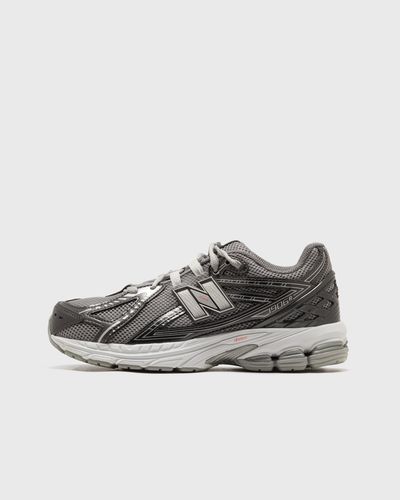 New Balance 1906, black