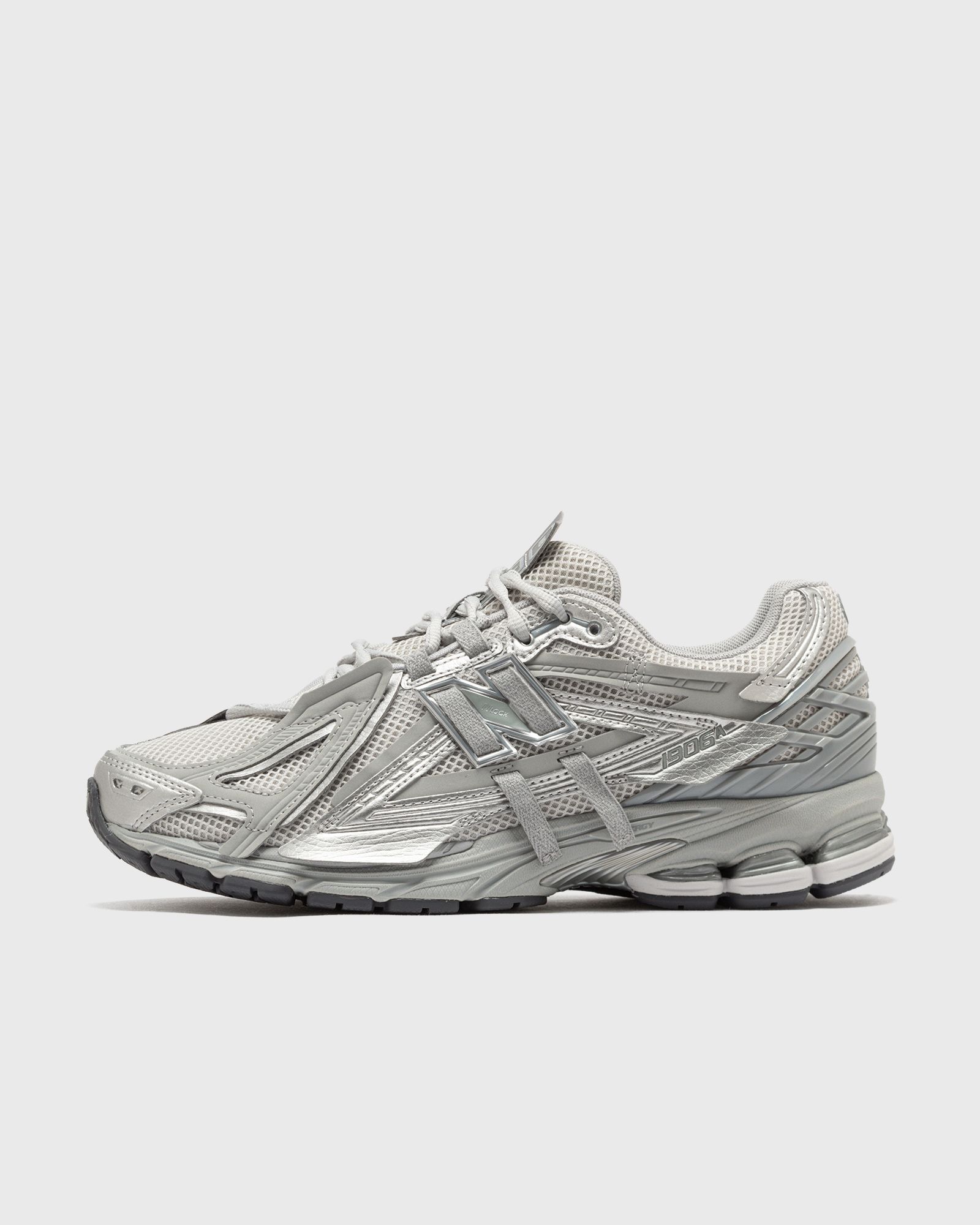 New Balance 1906A “Concrete Silver”: Tech-Grau für jeden Tag (3)