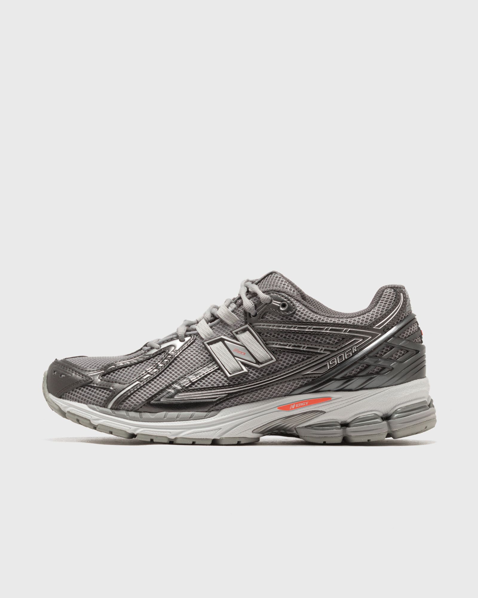 New Balance 1906 “Black Metallic”: Stealth-Modus an (3)