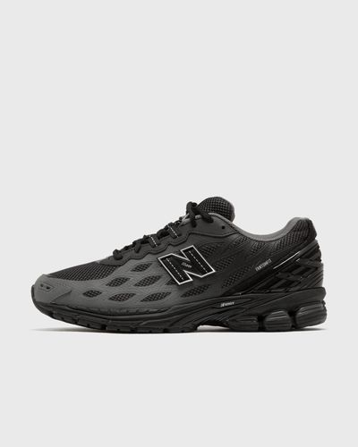 New Balance 1906, black