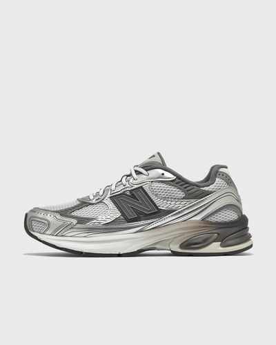 New Balance 2010, black
