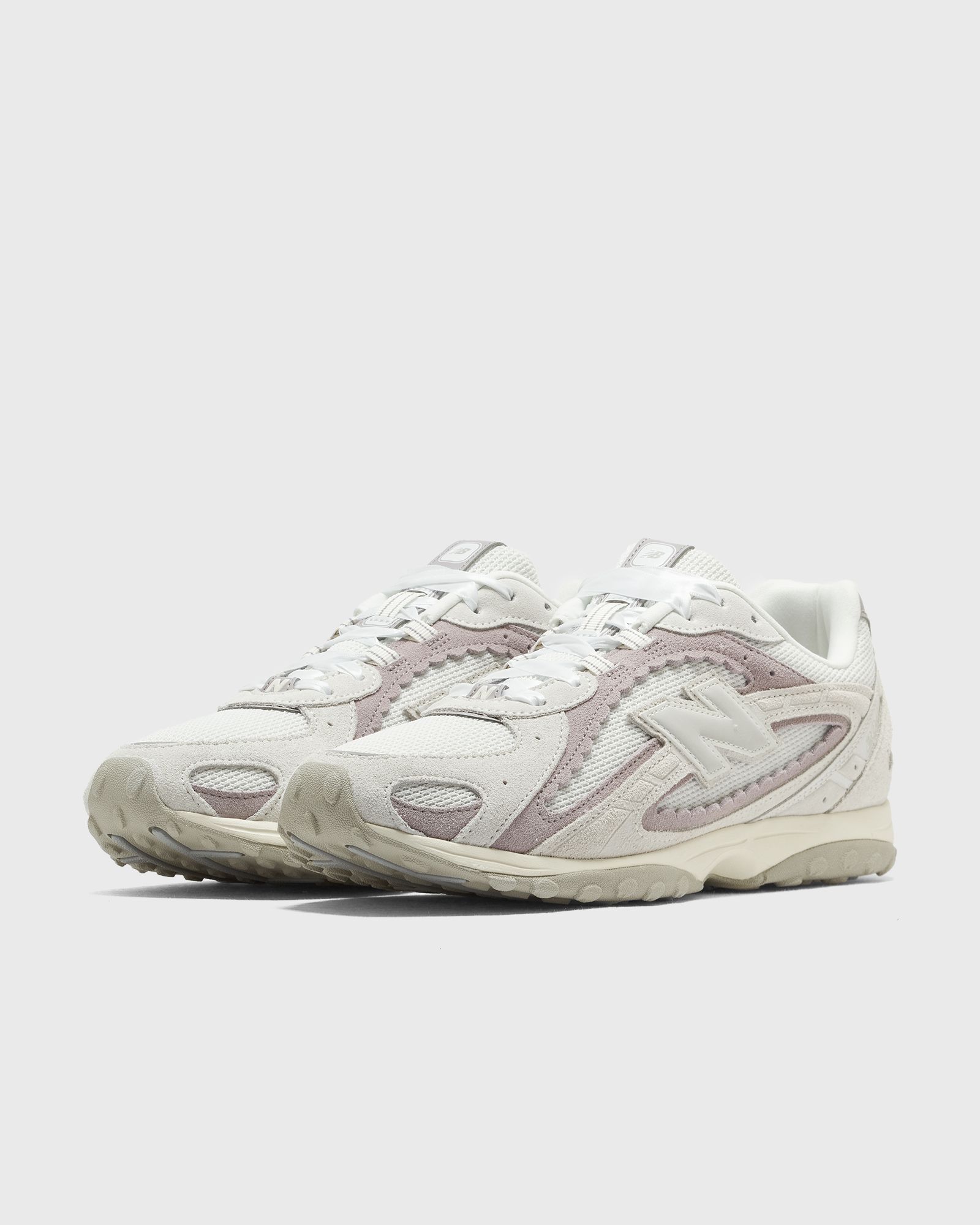New Balance 204 promotion