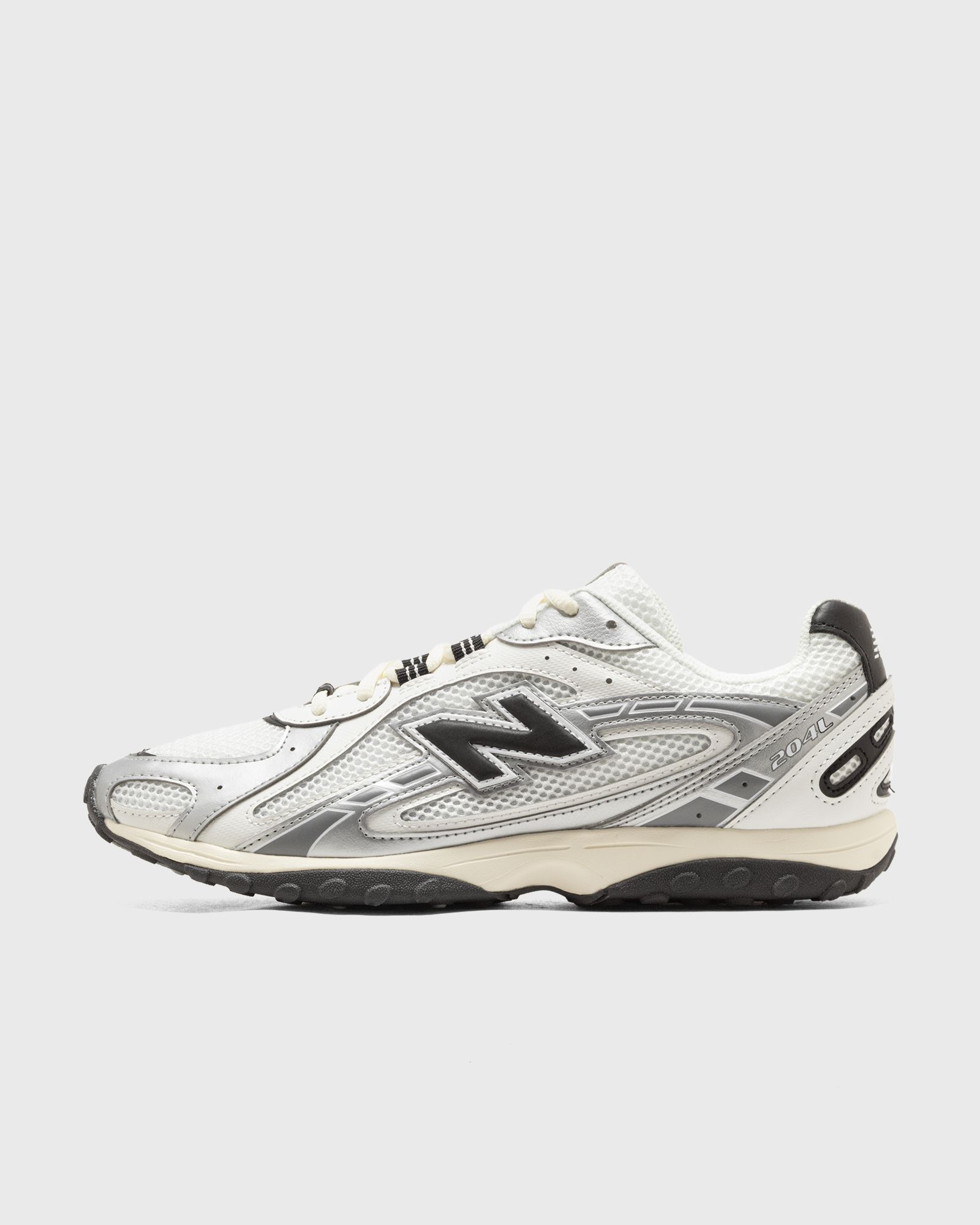 New Balance 204 promotion