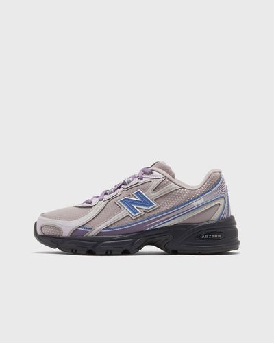 New Balance 740 Lace, white