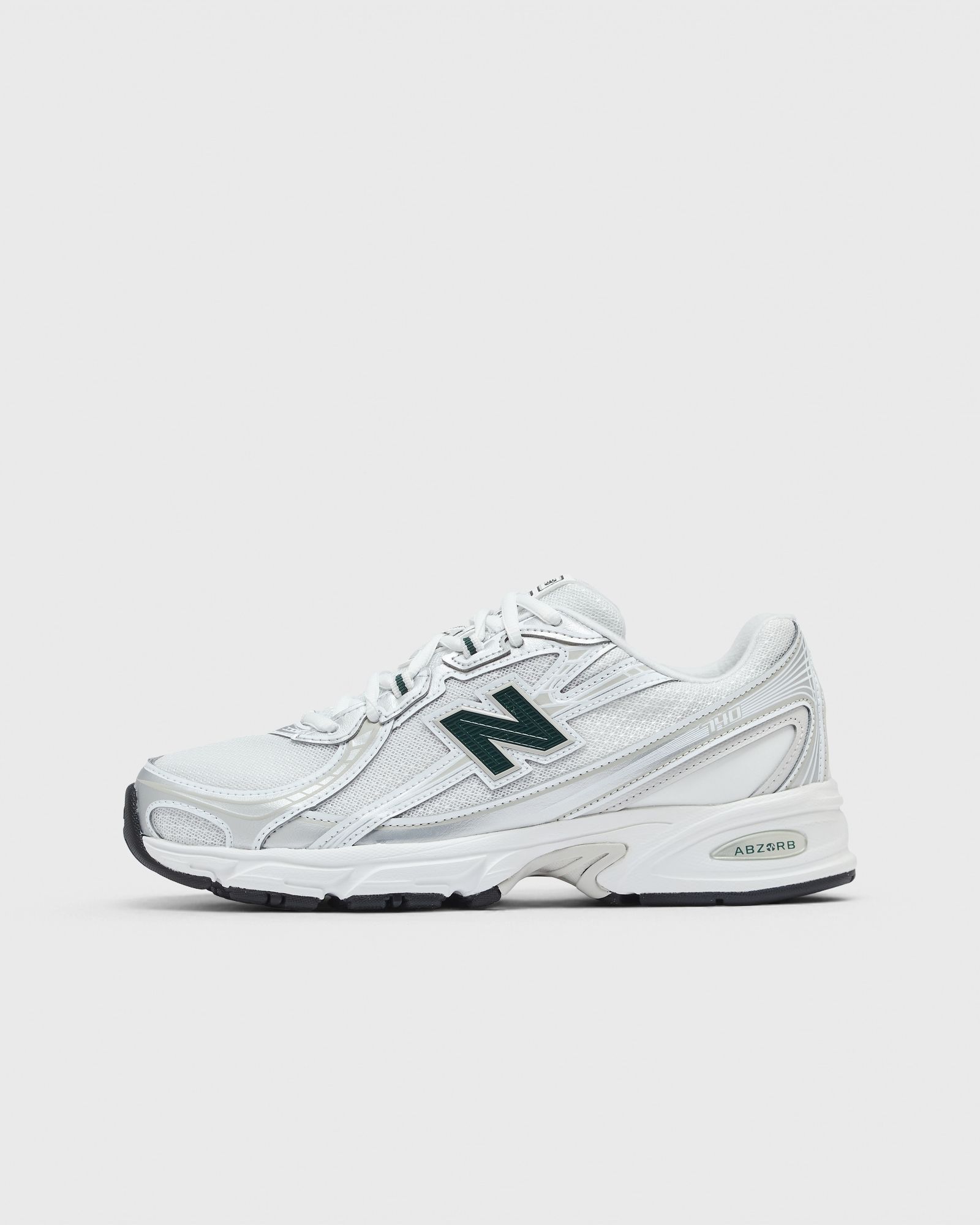 New Balance 740