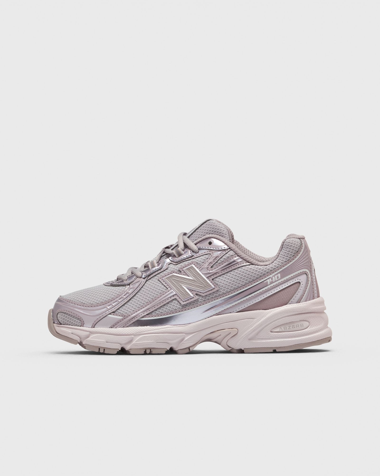 New Balance 740, purple