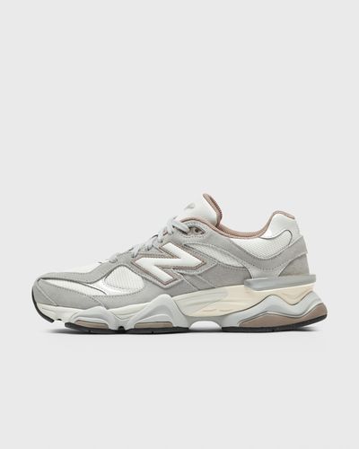 New Balance 9060, beige