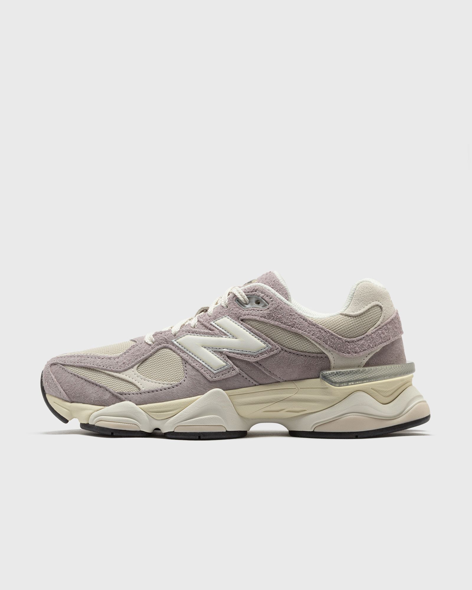 New Balance 9060 “Truffle Salt”: ist der Lärm es wert? (5)