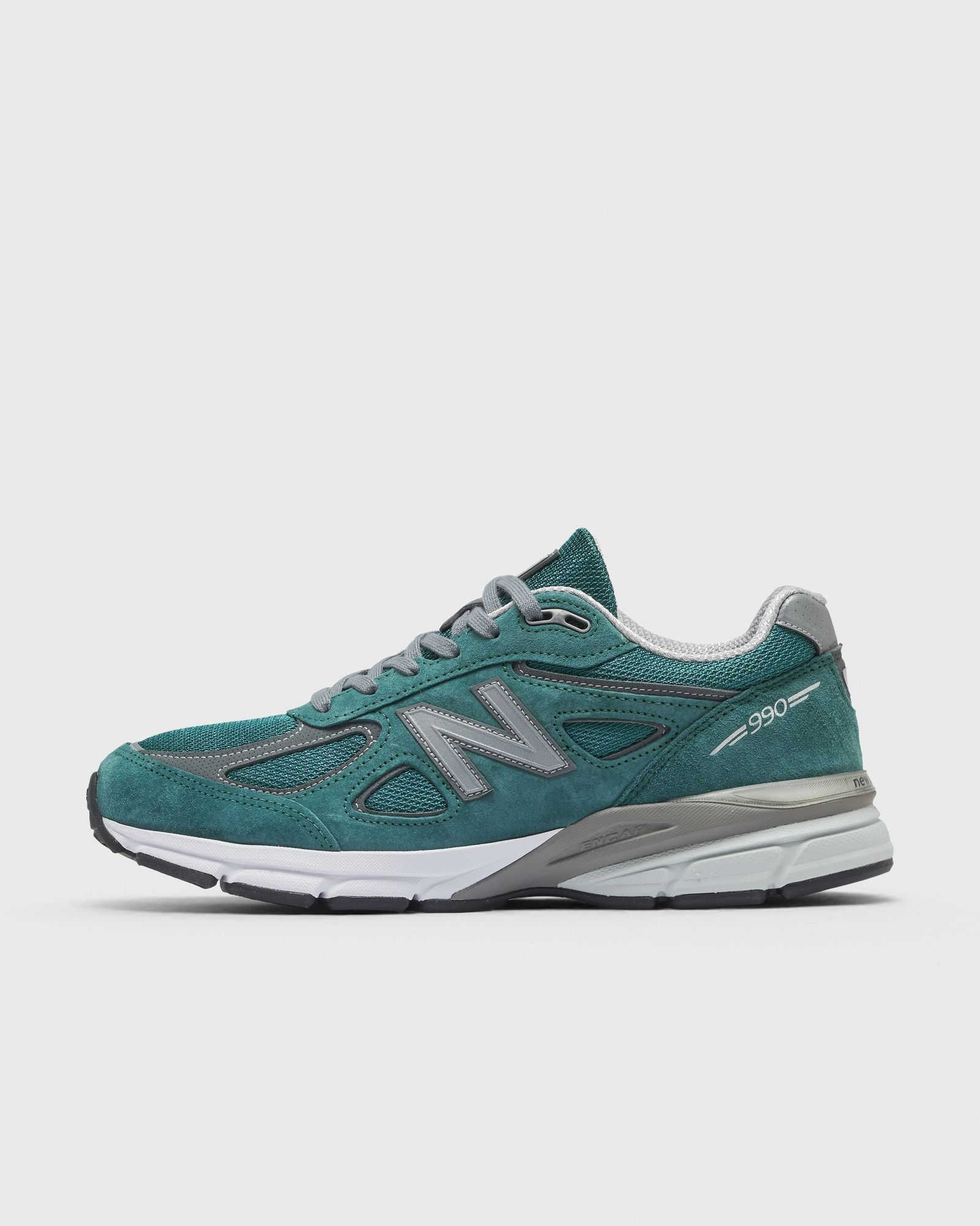 New Balance 990