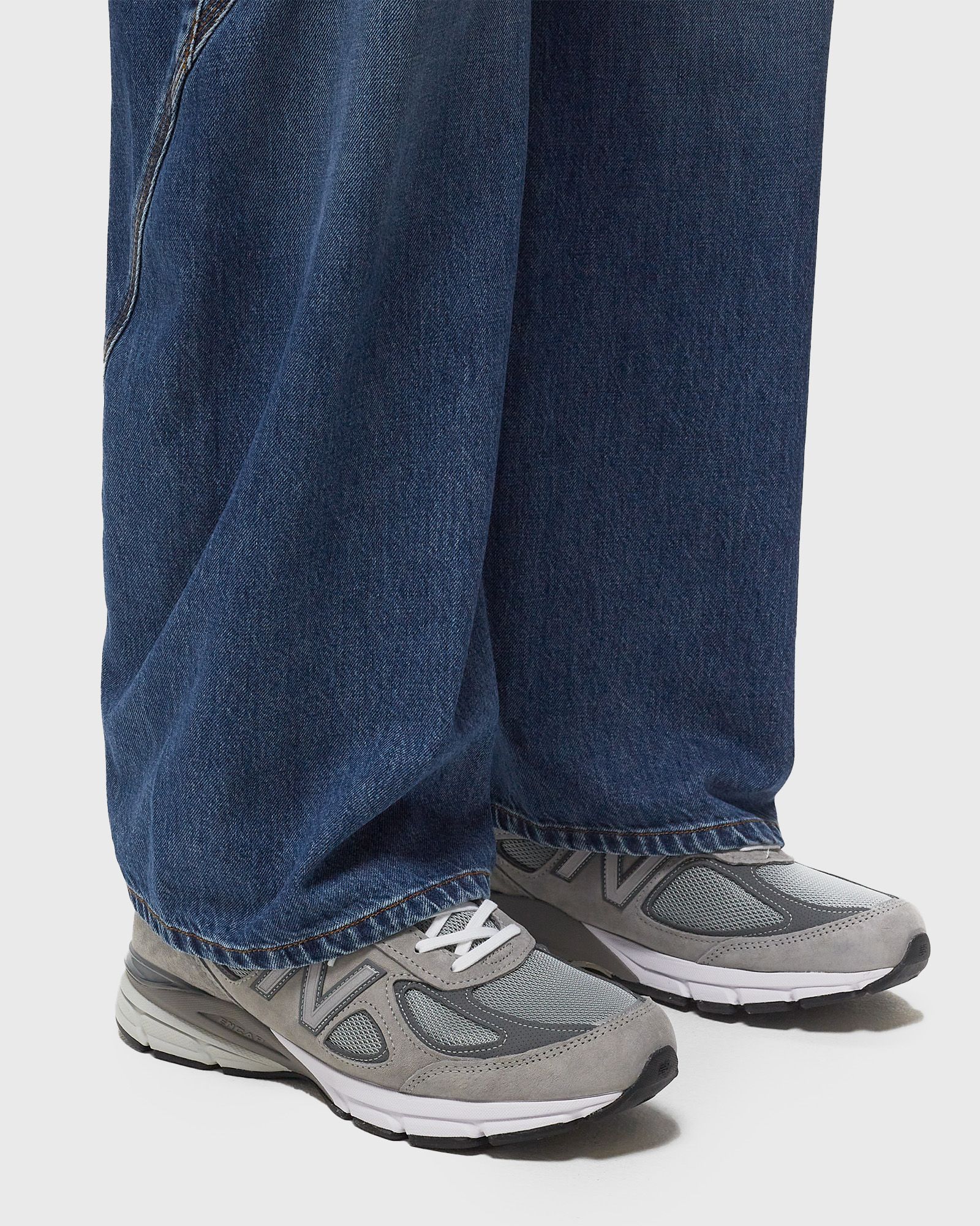 New Balance 990v4 promotion