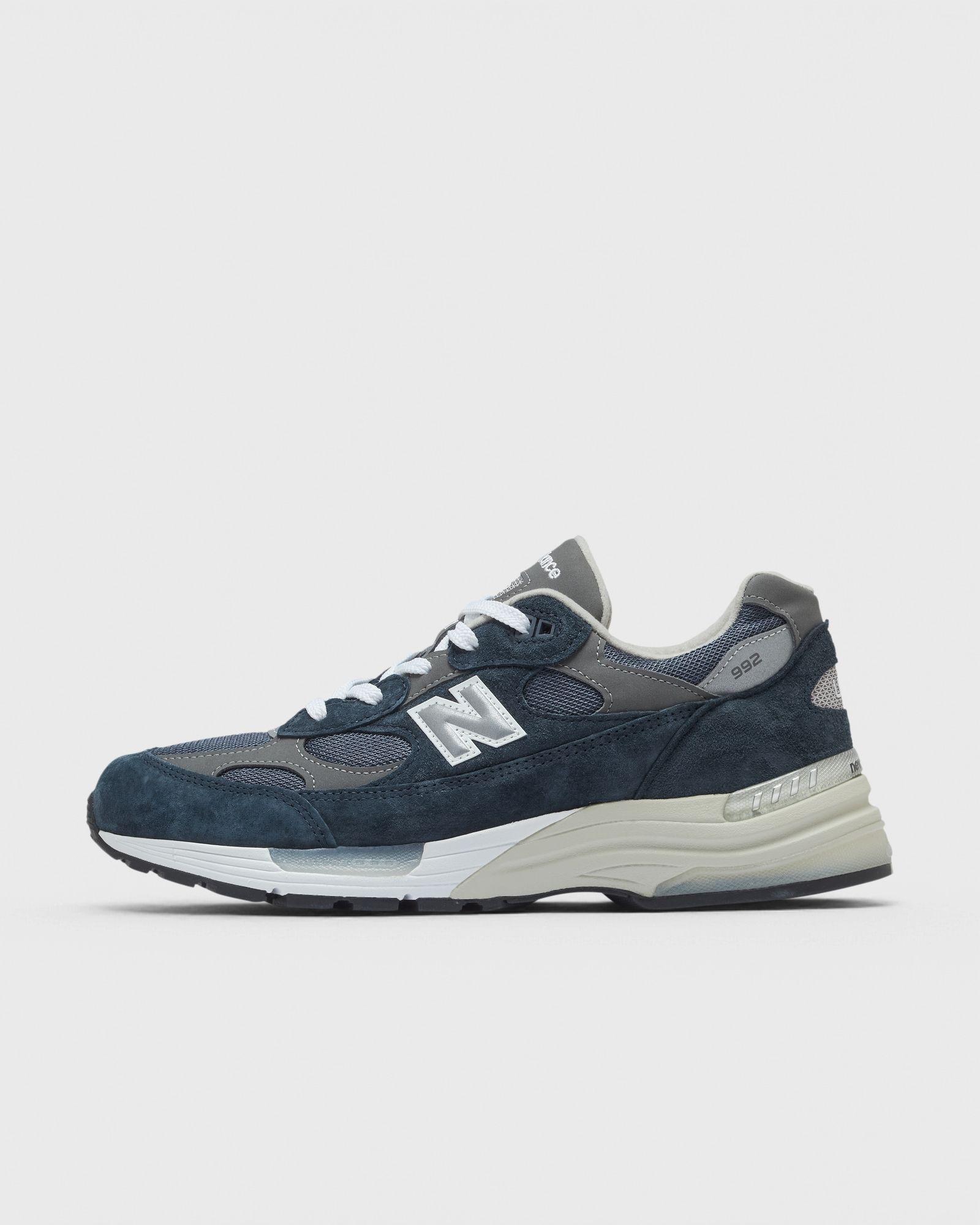 New Balance 992