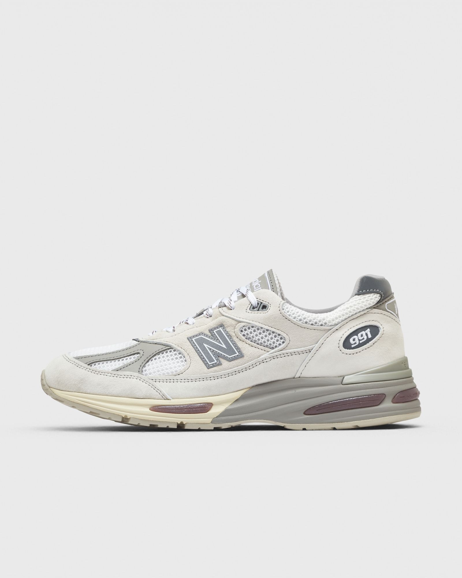 New Balance Made in UK 991V2