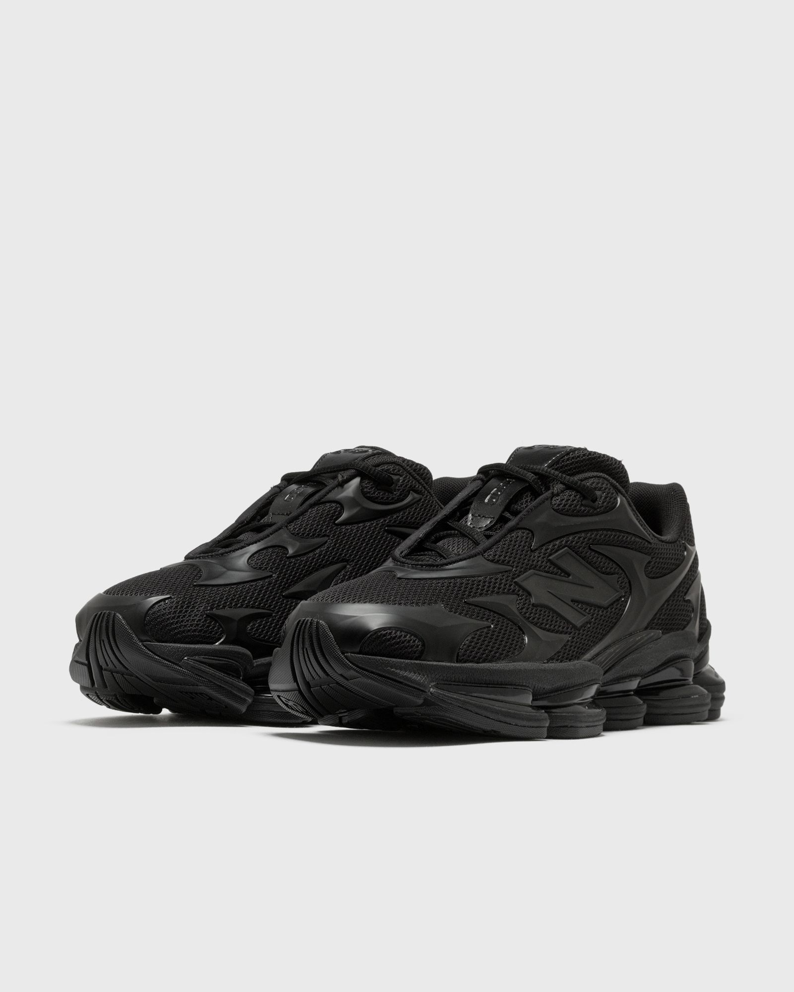 New Balance 2000 promotion