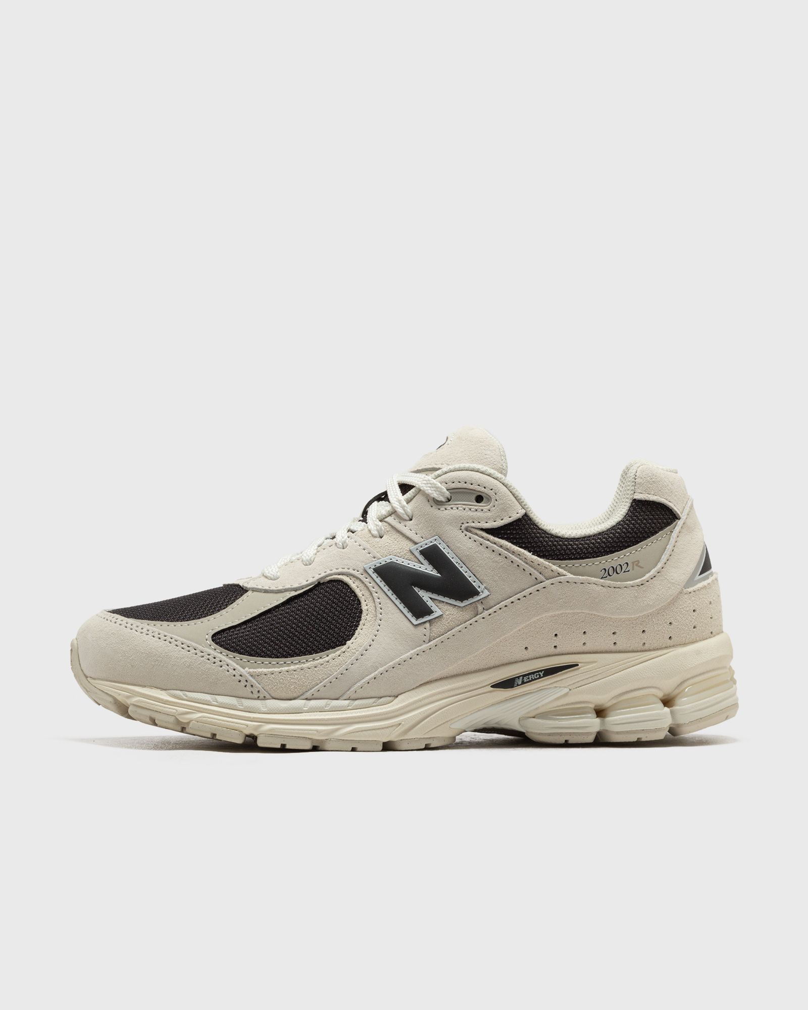 New Balance 2002 prix pas cher