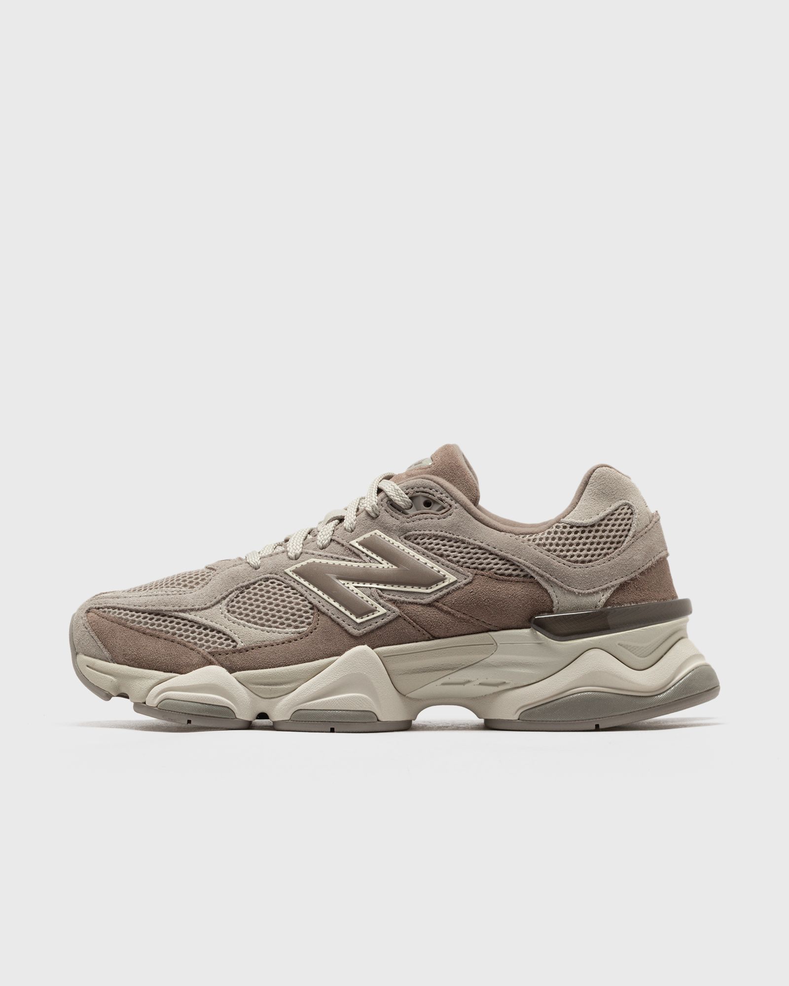 New Balance 9060 “Mushroom Arid Stone”: Erdtöne mit Masse (5)