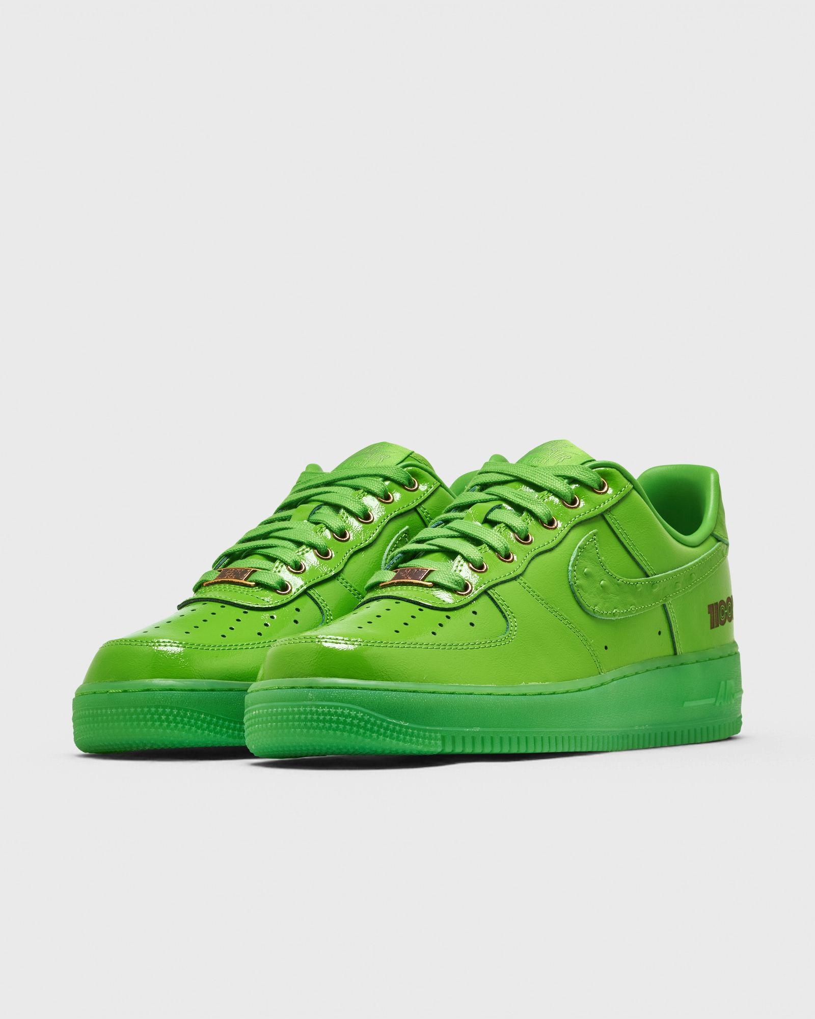 Nike Air Force 1 green