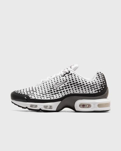 Nike AIR MAX PLUS VII, white