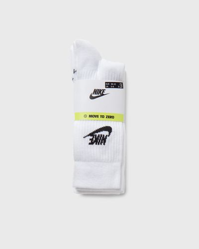 Nike Everyday Essential Crew Socks (3 Pairs), white