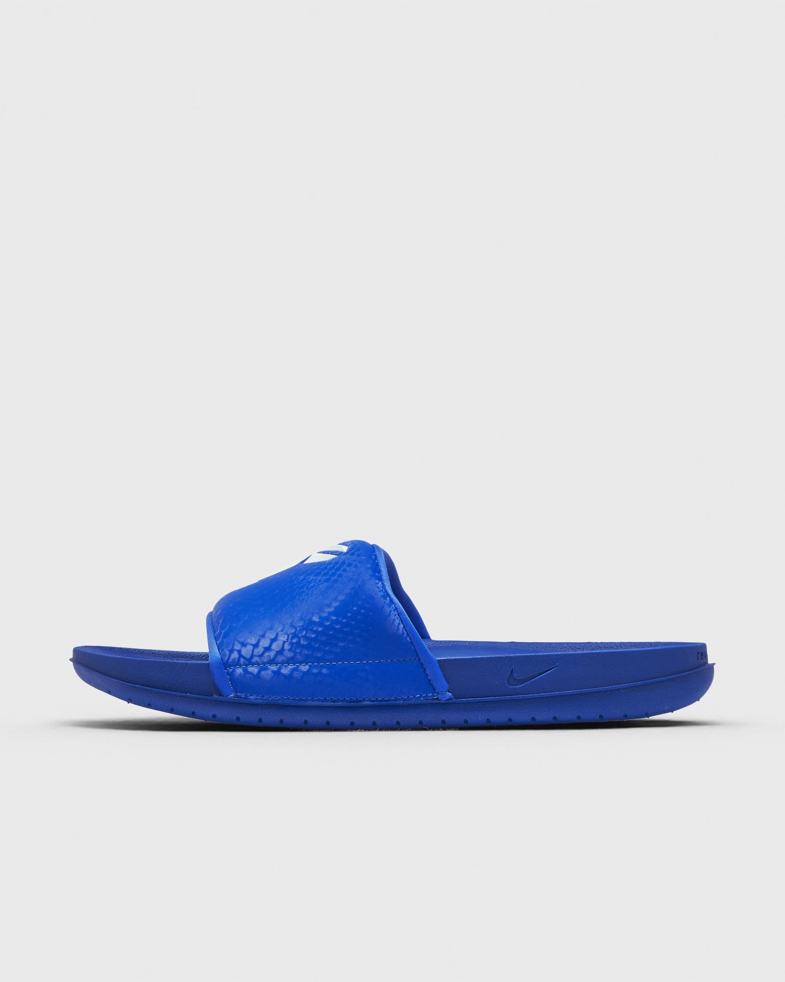 Nike KOBE OFFCOURT SLIDE, blue