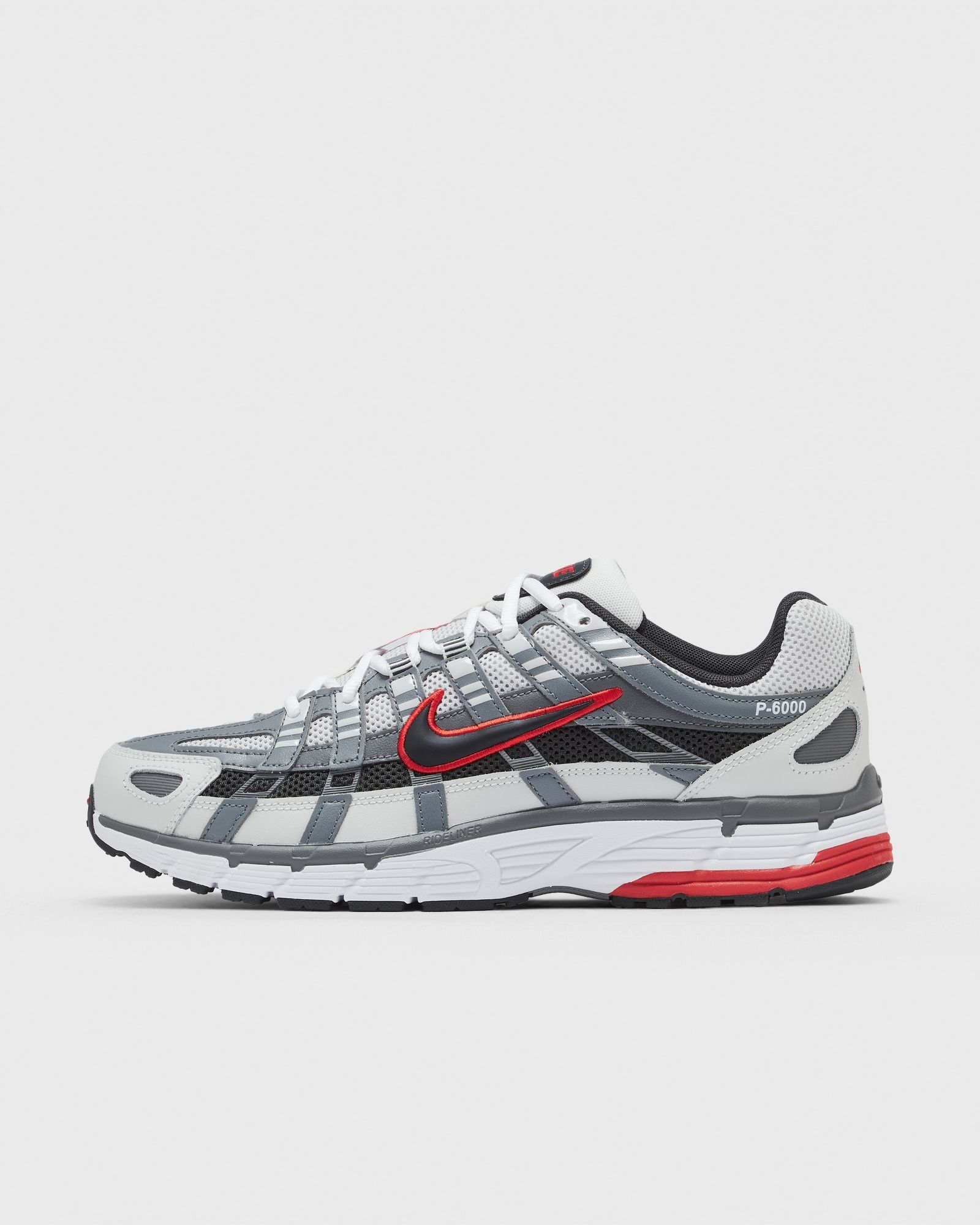 Nike P-6000 ESS