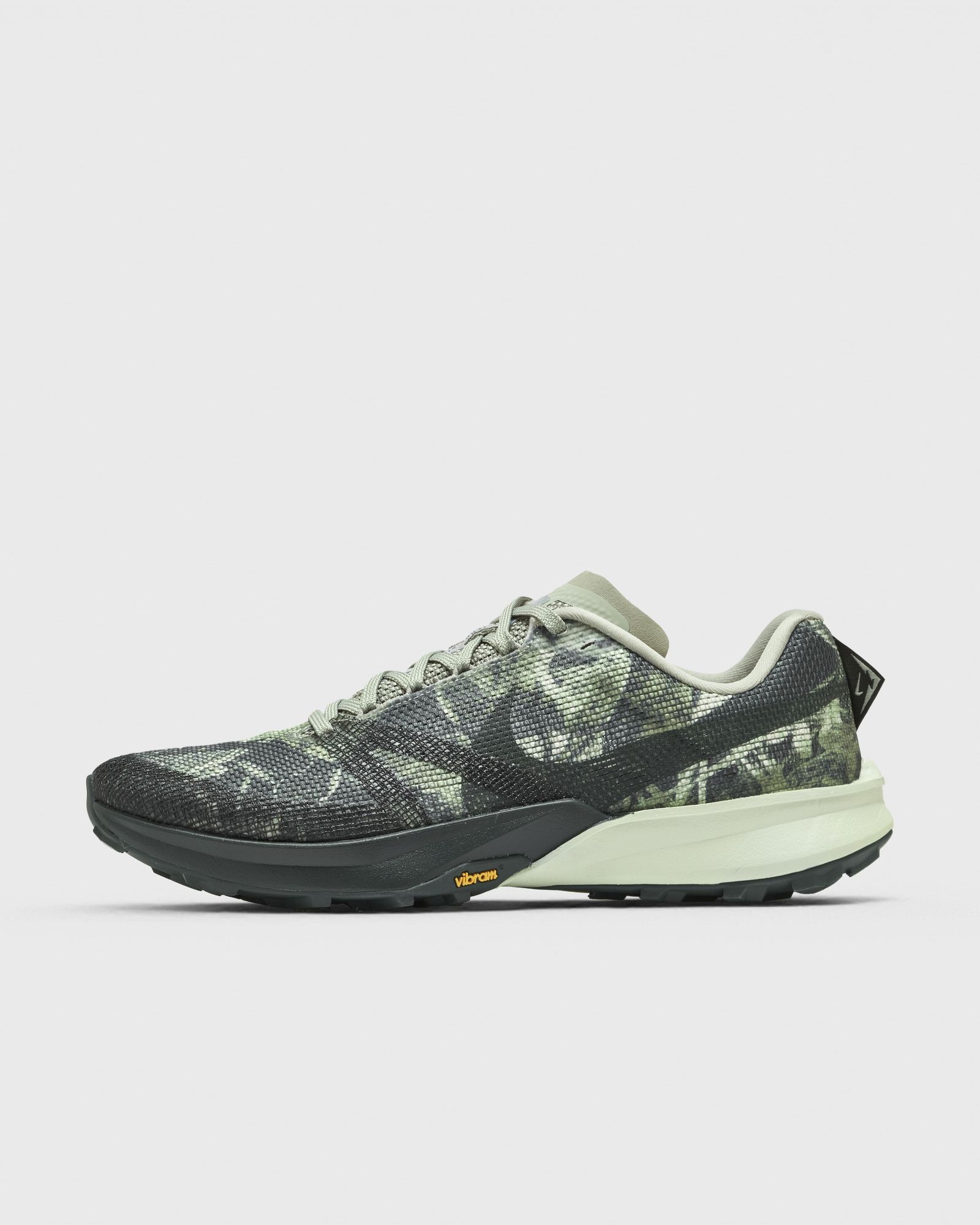 Nike TERRA KIGER 10, green