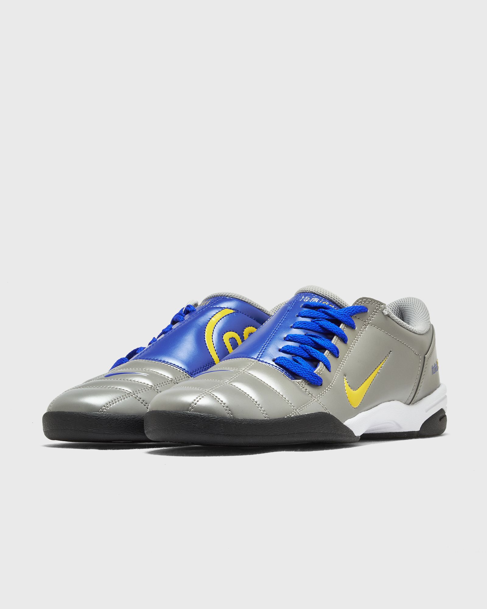 Nike TOTAL 90 promotion