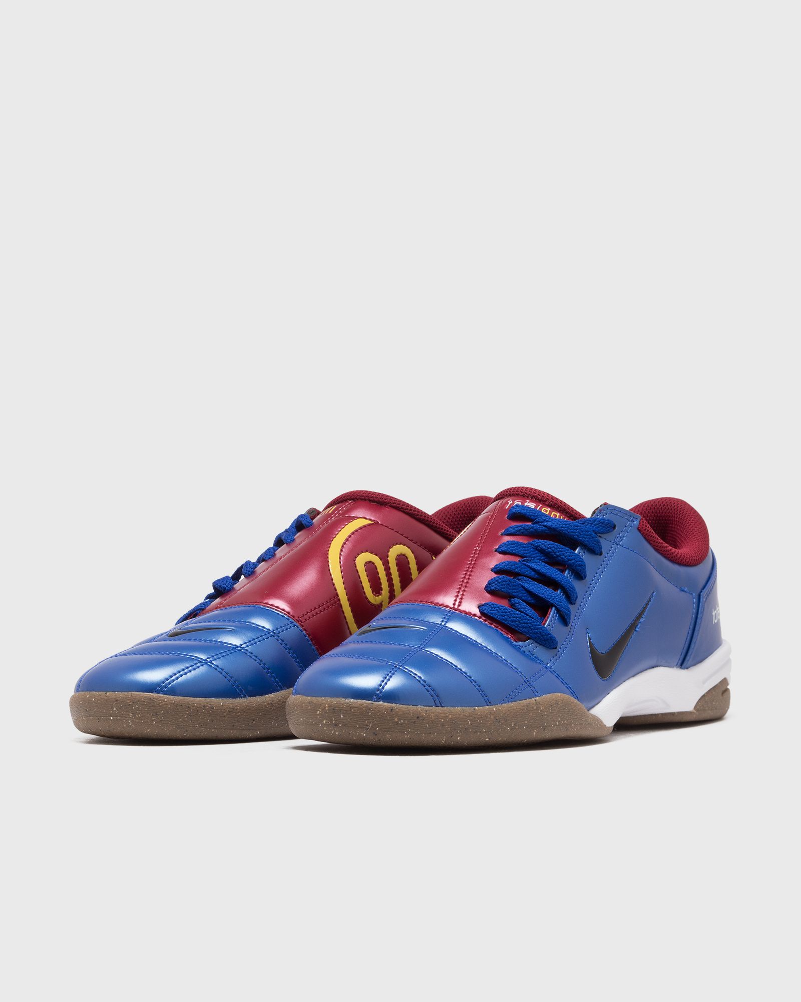 Nike TOTAL 90 promotion