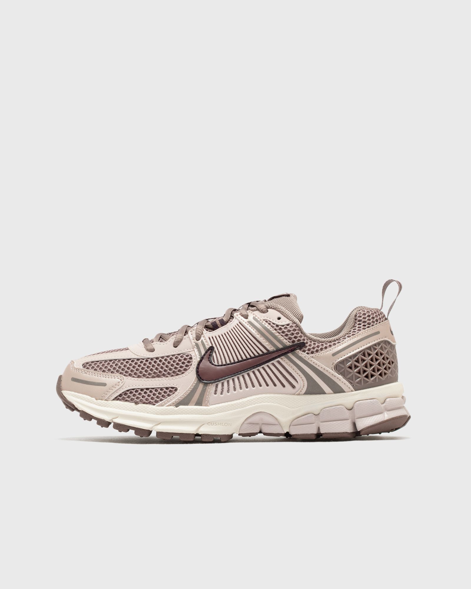 Nike VOMERO 5 (GS), brown
