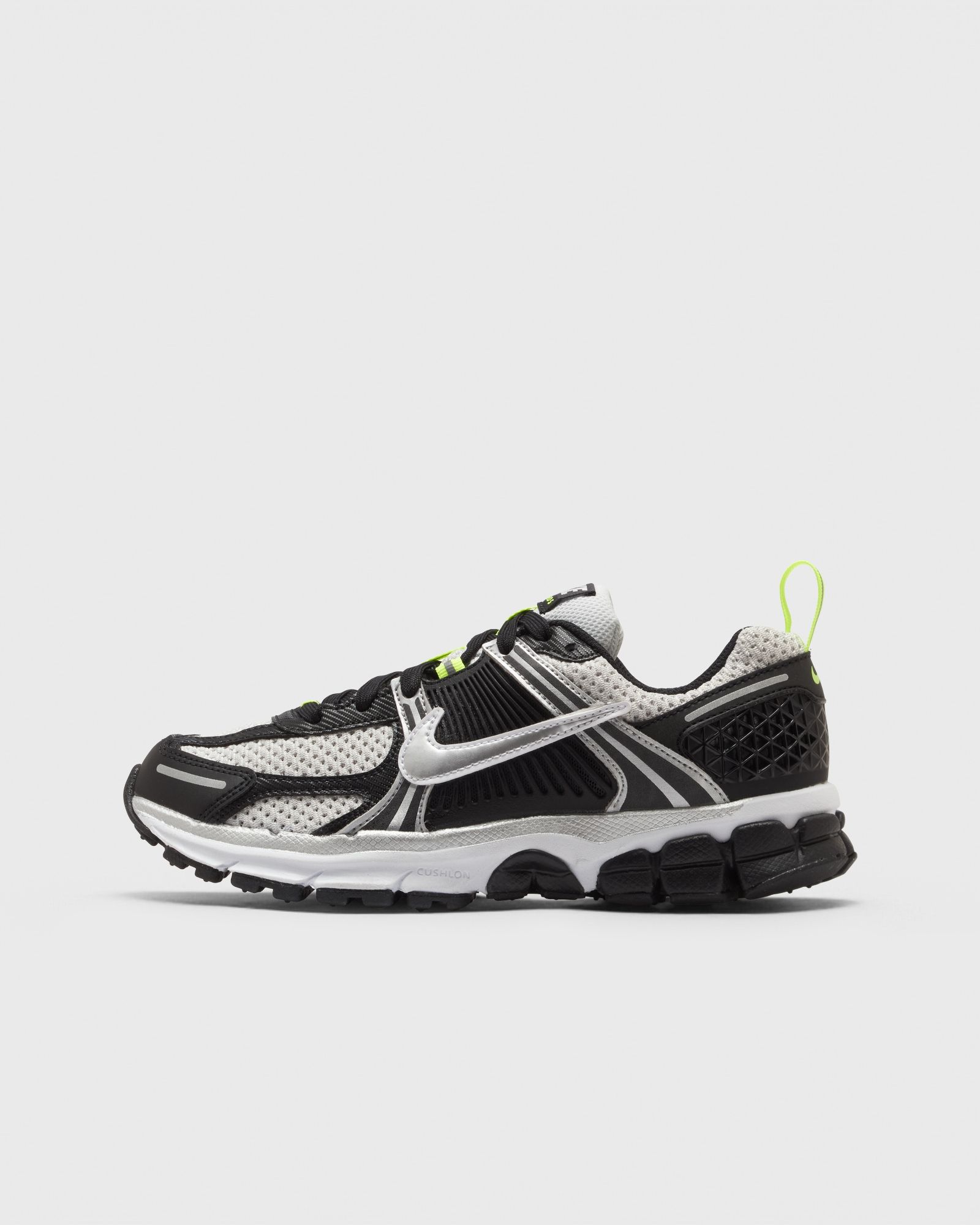 Nike VOMERO 5 GS, black|beige