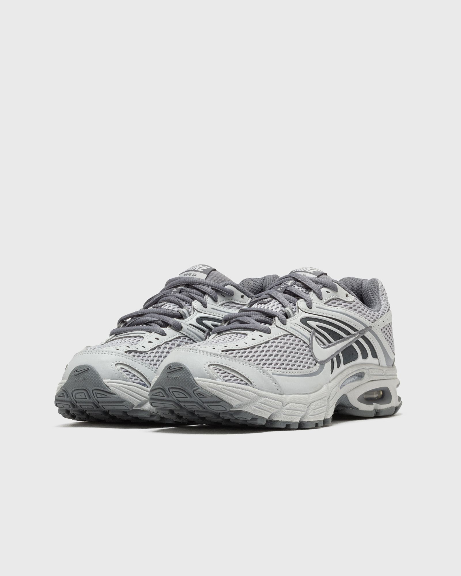 Nike AIR MAX MOTO 2K au meilleur prix