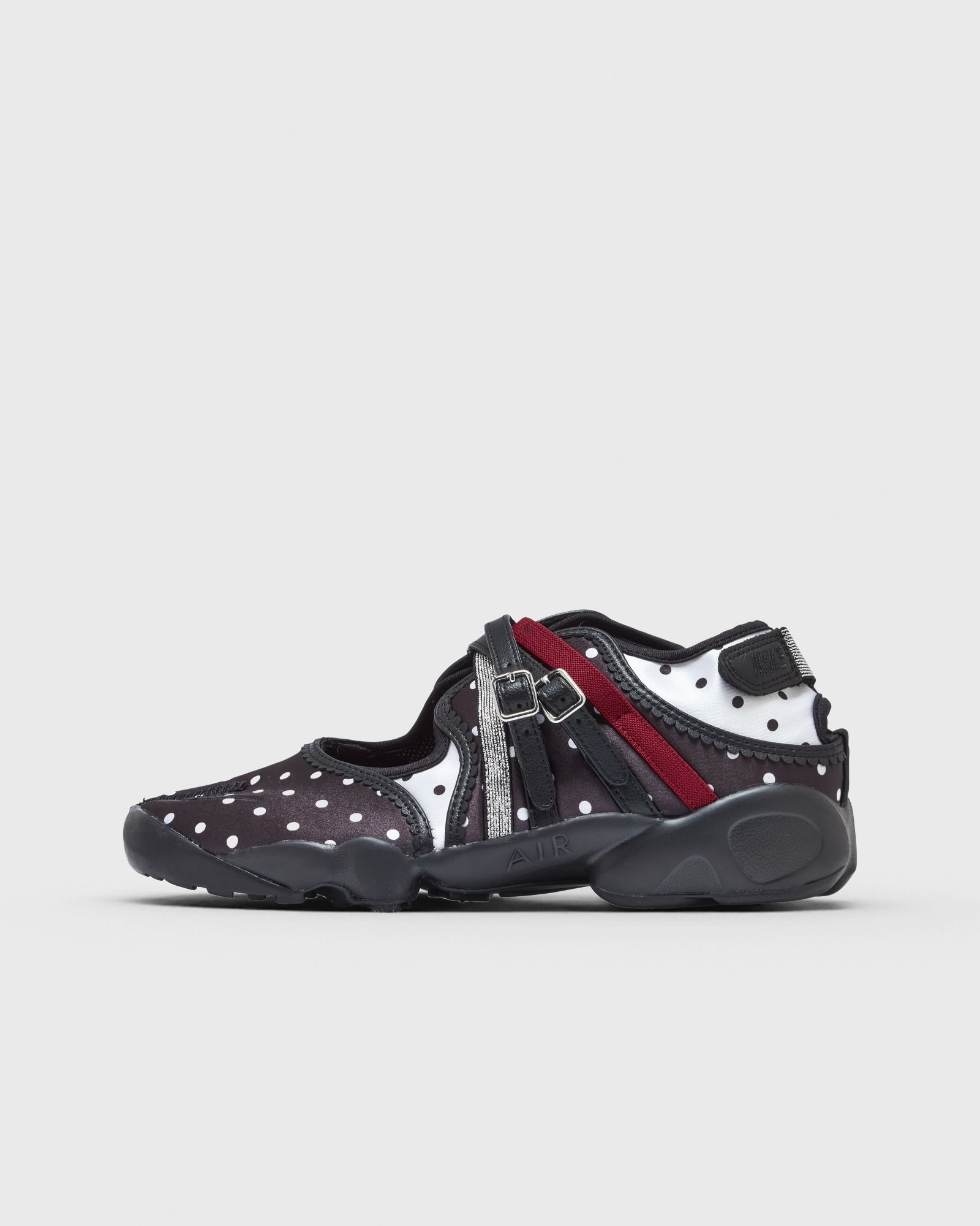 Nike WMNS AIR RIFT BR, black