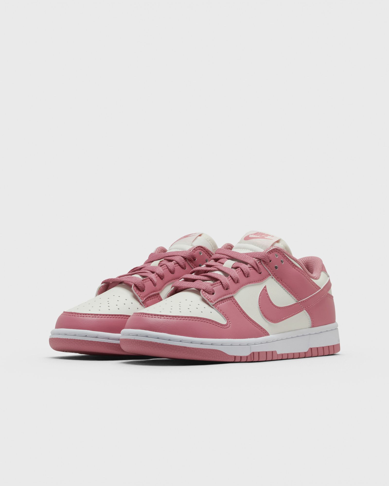 Nike Dunk promotion
