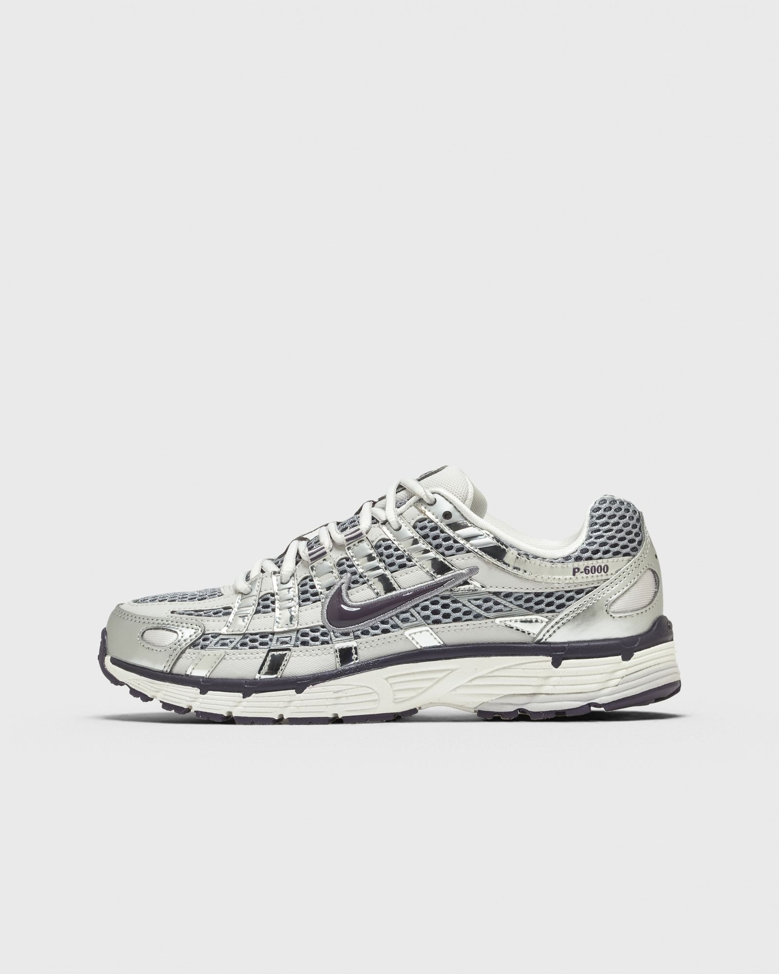 WMNS P-6000