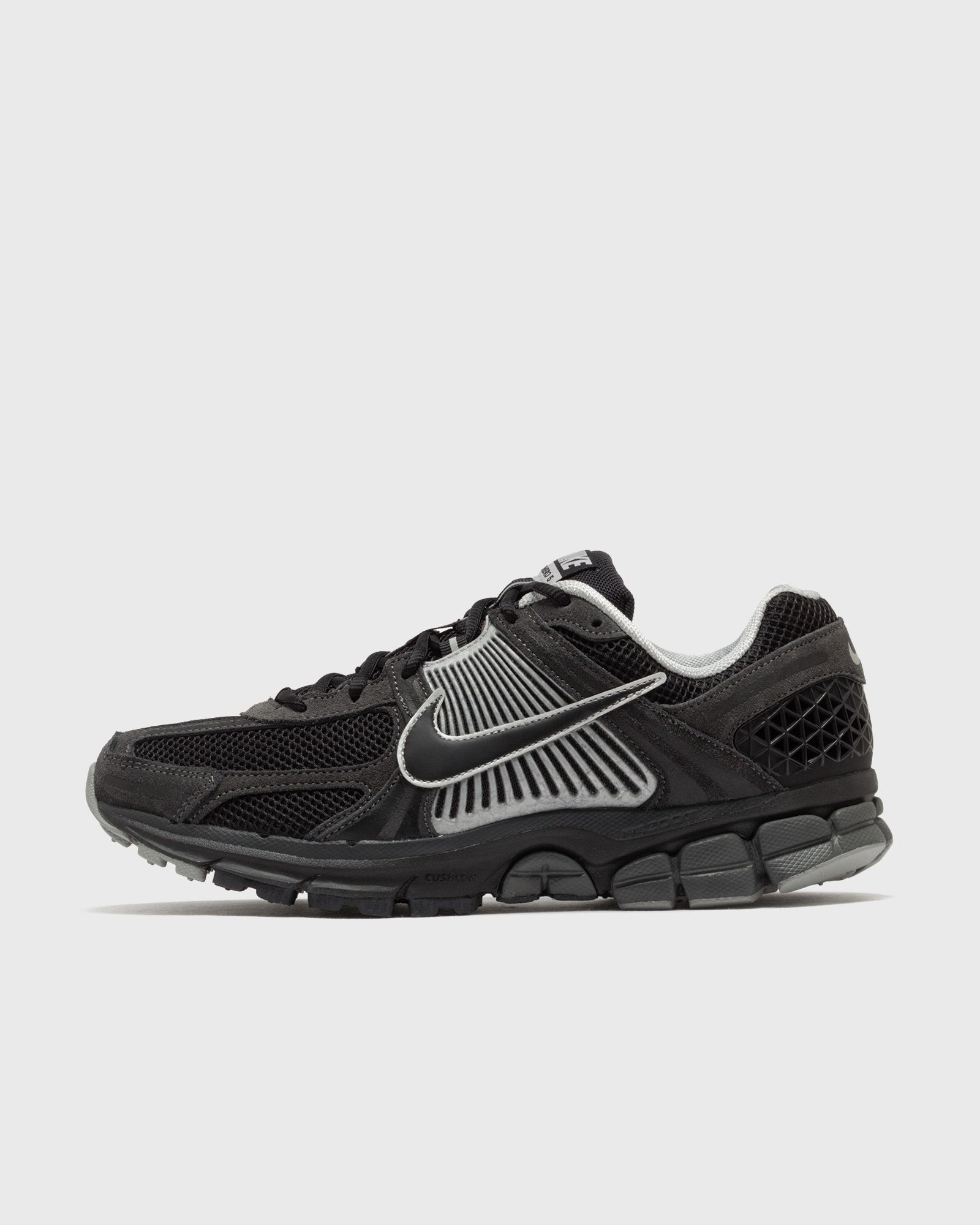 Nike Zoom Vomero 5 promotion