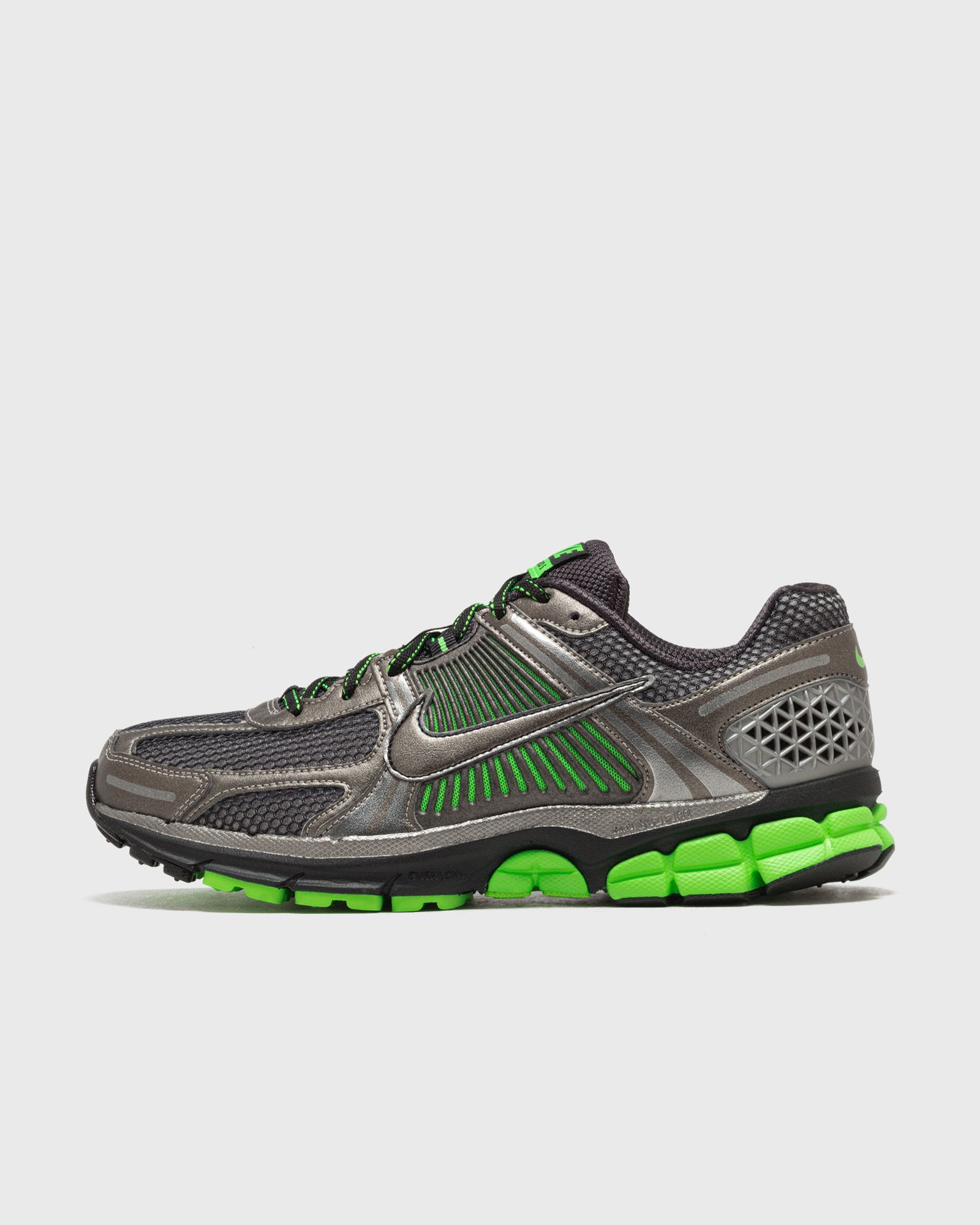 Nike Zoom Vomero 5 prix pas cher