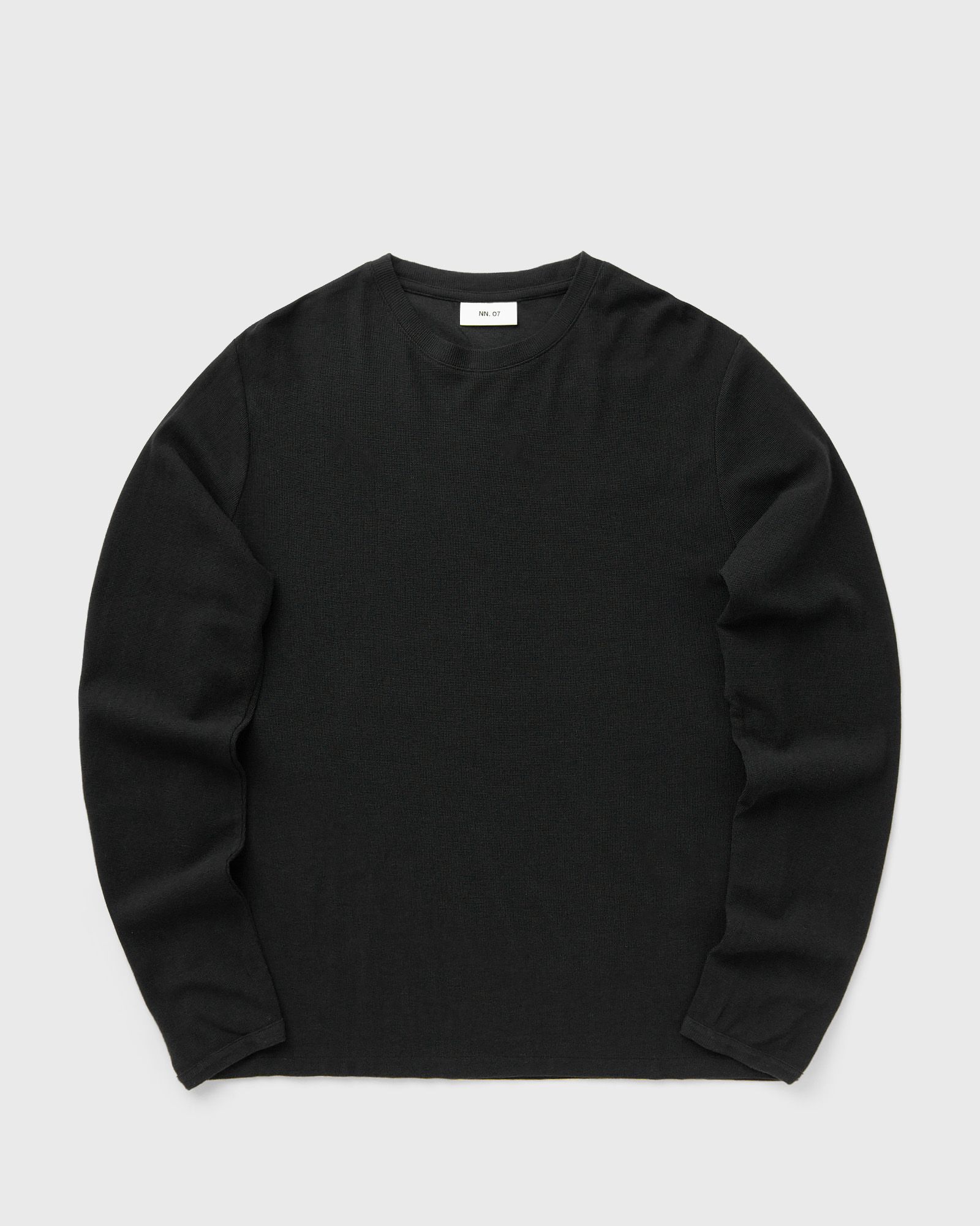NN.07 CLIVE 3323, black