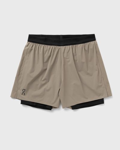 On "5" Performance 2/1 Shorts, beige