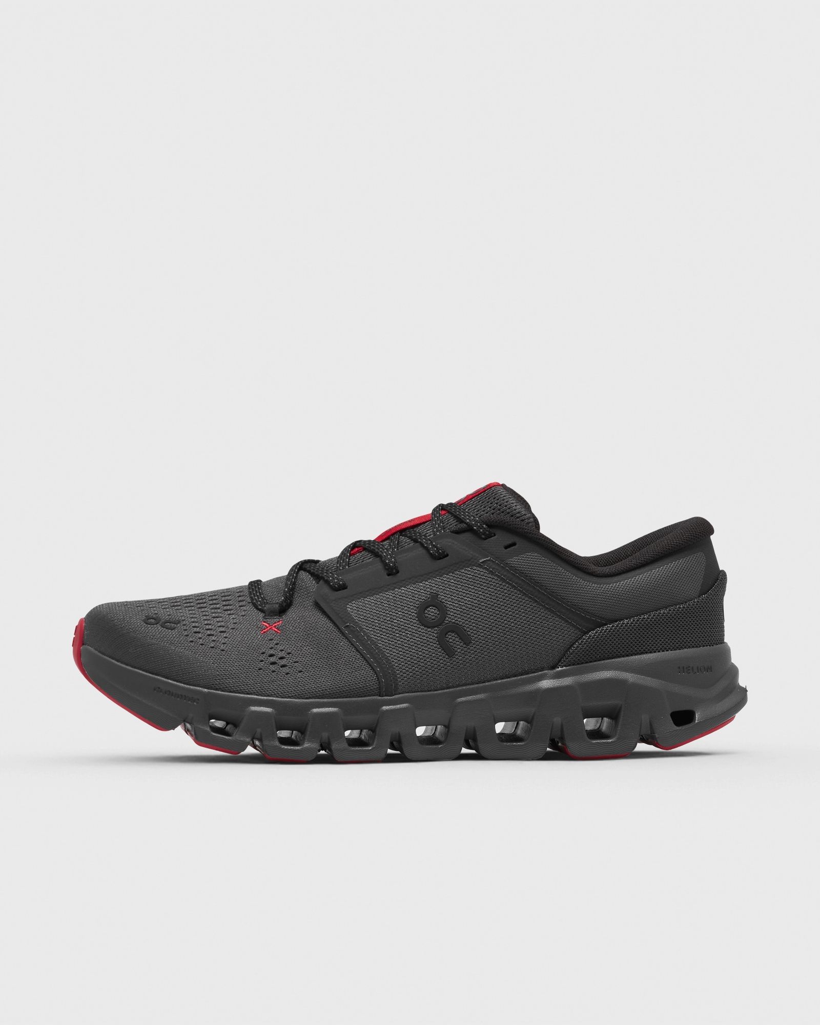 On Cloud X 5